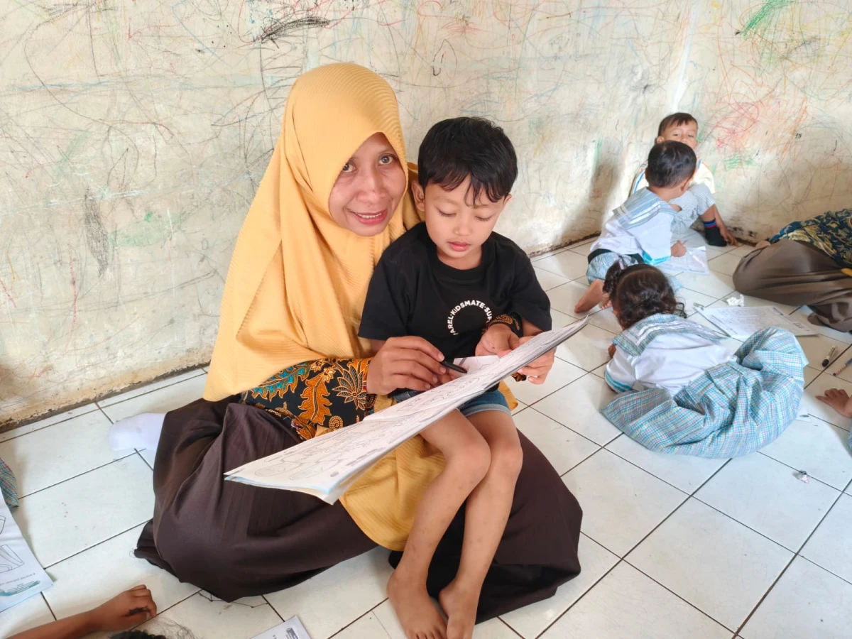 Kegiatan pembelajaran pos PAUD bina siwi 