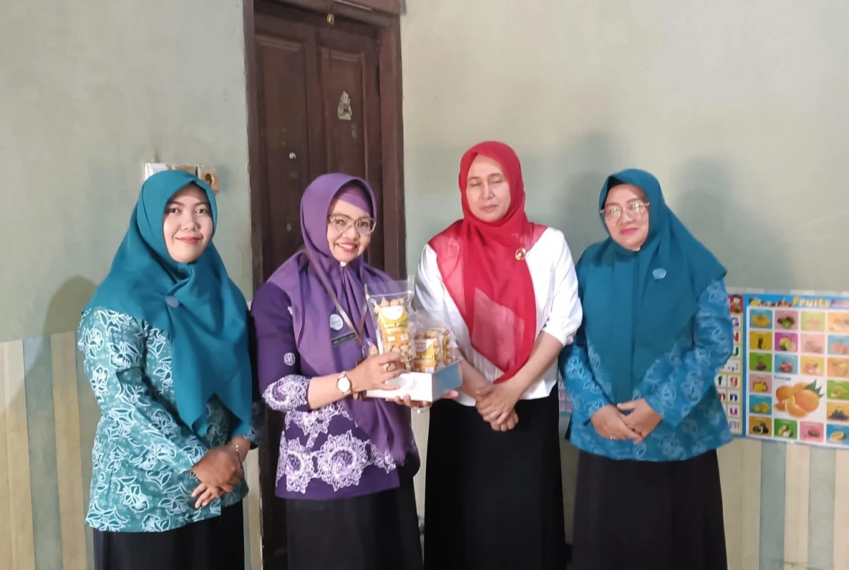 Kunjungan dan pembinaan umkm syaqueena petekeyan