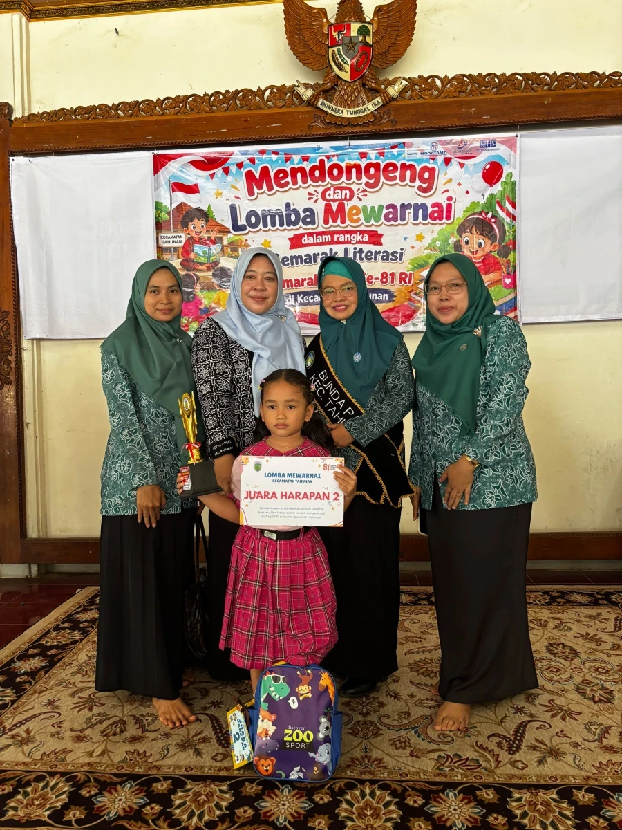 Pendampingan Bunda Paud Desa Ngabul dalam  Lomba mewarnai dalam Rangka HUT RI KE 81 