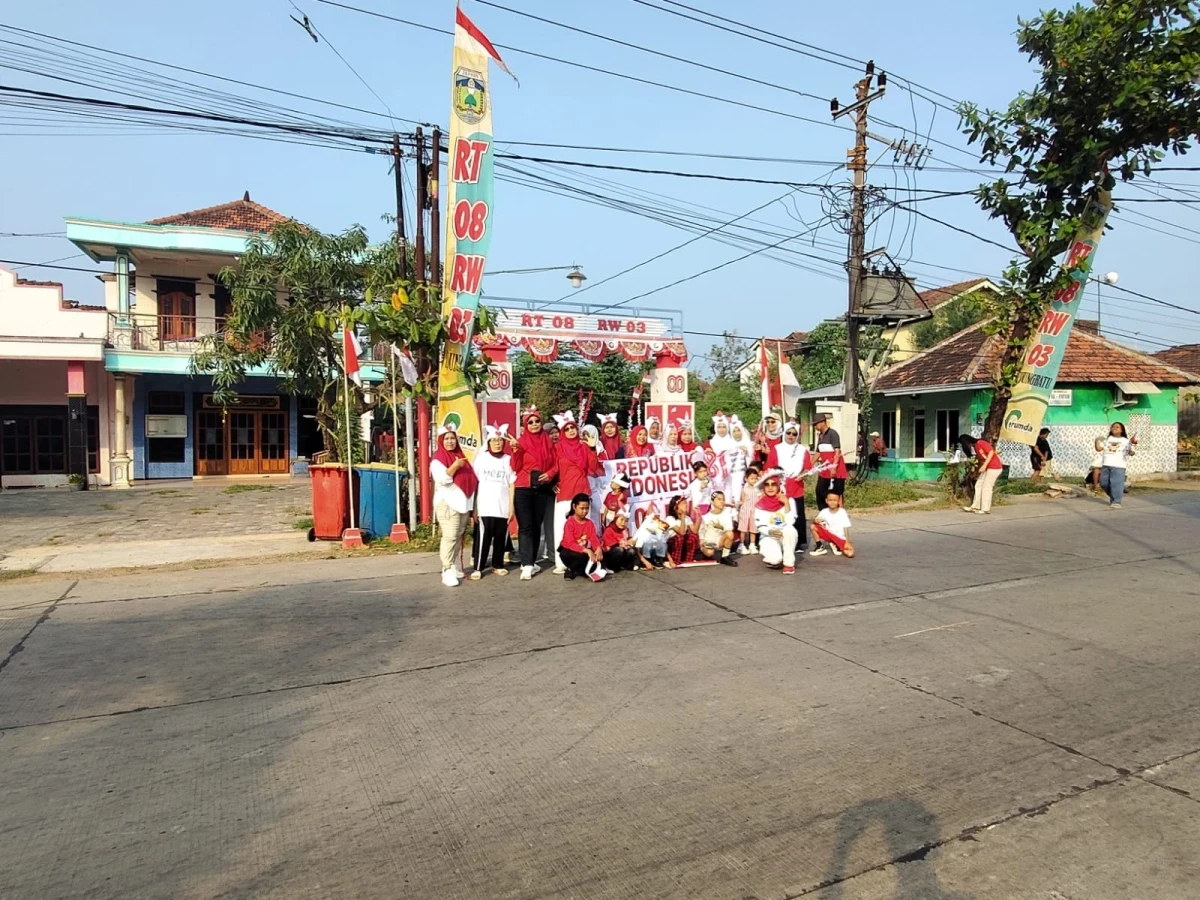 JALAN SEHAT RT 8