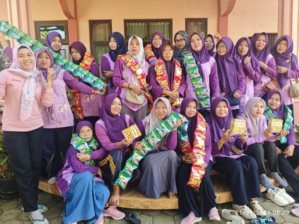 Jalan sehat ibu kader 