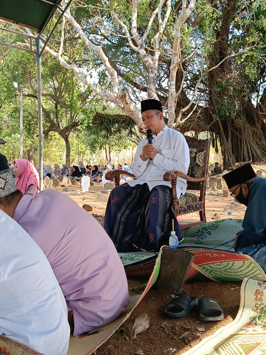 Pengajian dan Ngaji Sareng Peringatan Haul Sesepuh Desa