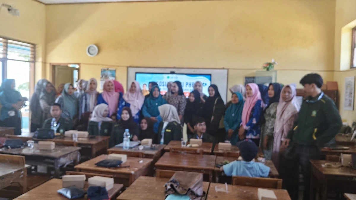 KKN XXI UNISNU Jepara Gelar Sosialisasi Posyandu dan PHBS, TP PKK Desa Telukawur Turut Berkontribusi