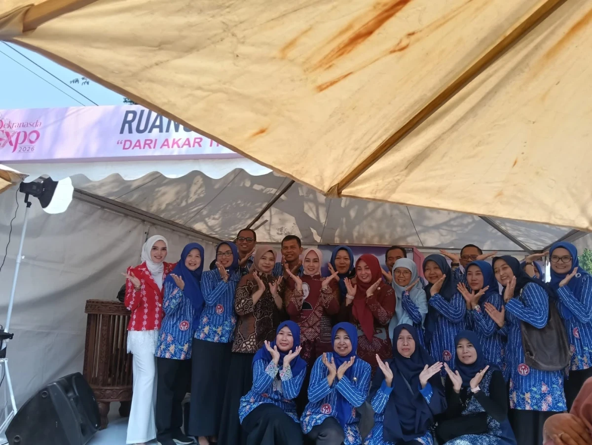 Ketua Dekranasda Kecamatan Pakis Aji Hadiri Talkshow Dekranasda Expo 2026