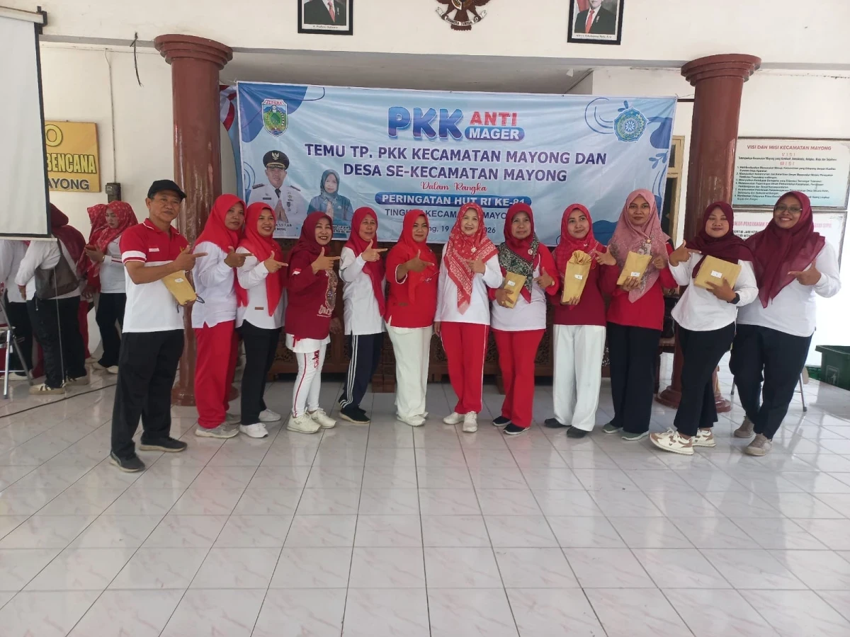 Temu Tim Penggerak PKK Kecamatan Mayong dan desa se-kecamatan Mayong dan peringatan HUT RI ke-81 