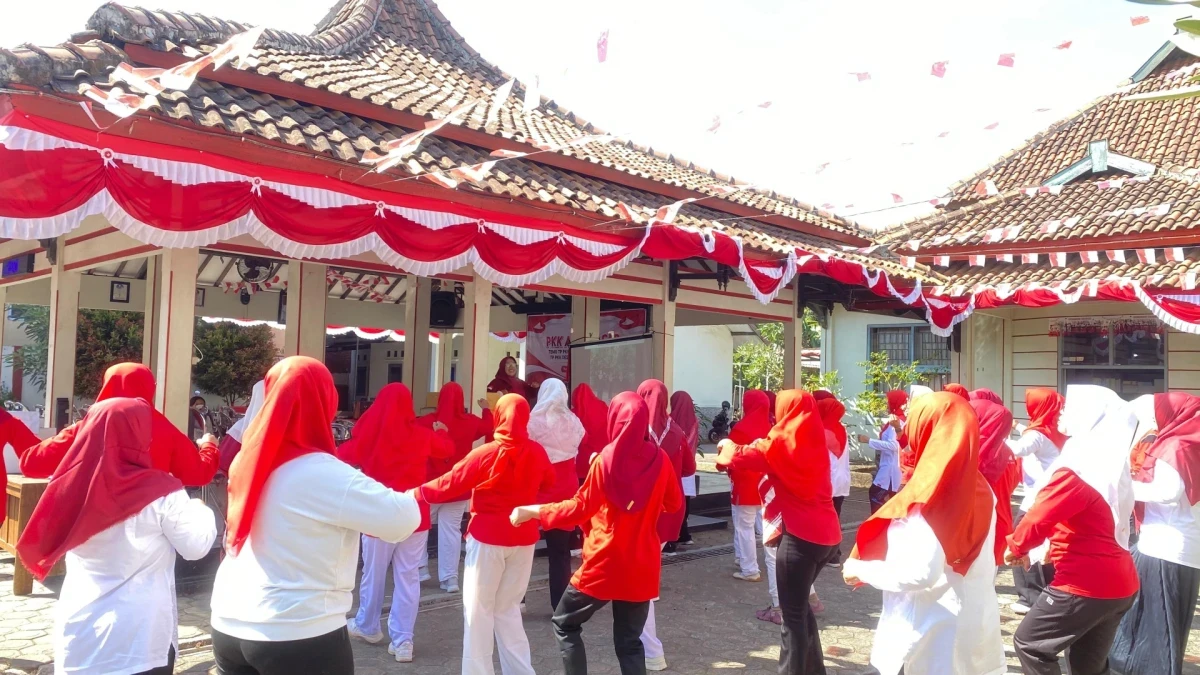 Rakor pkk kecamatan kedung. 