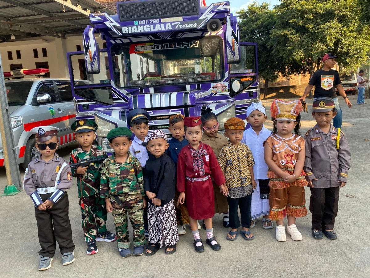 Karnaval Semarak HUT RI Pos Paud Kasih Ibu