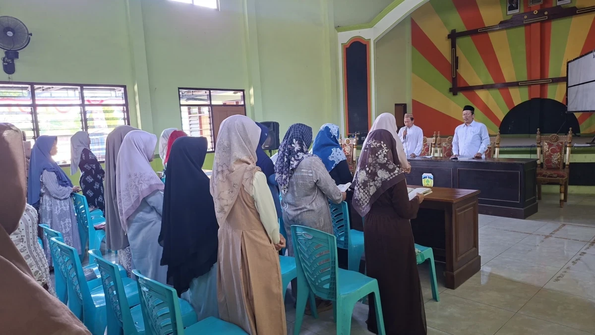 Kegiatan rutin yasinan PKK Desa Ngetuk