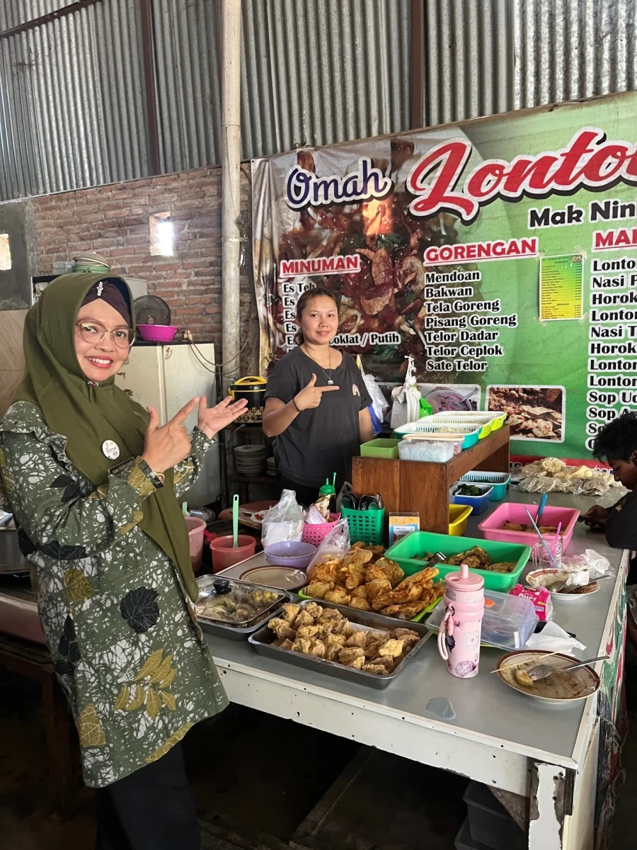 Kunjungan dan Pembinaan UMKM Omah Lontong Desa Kecapi