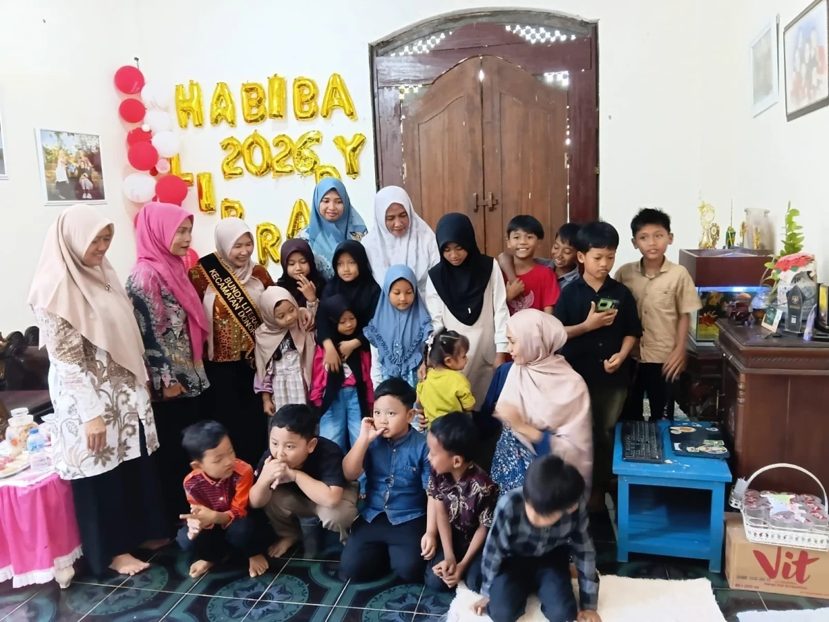 Bunda Literasi Kecamatan Donorojo  mendukung Program "Goes To Bulan"