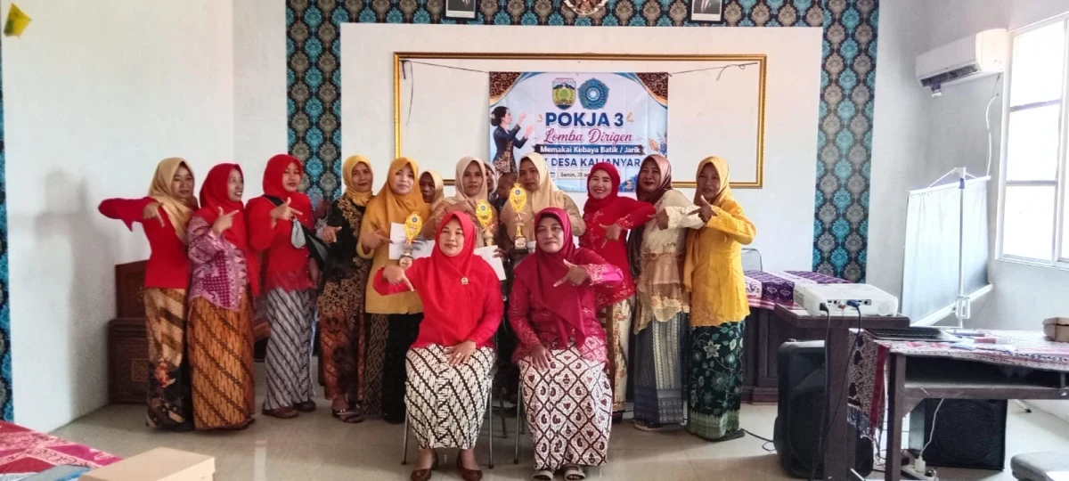Kegiatan lomba dirigen pkk desa kalianyar
