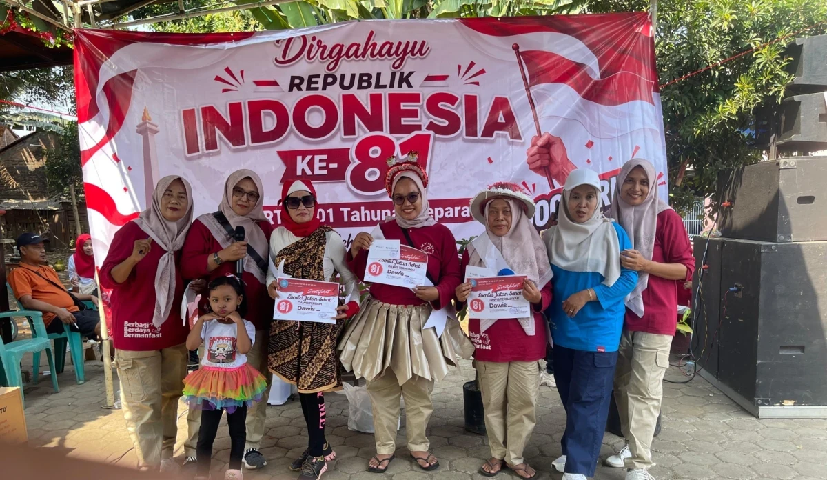 Ketua TP PKK Desa Tahunan Hadiri Perayaan HUT RI ke-81 di RT 03 RW 01 Randusari