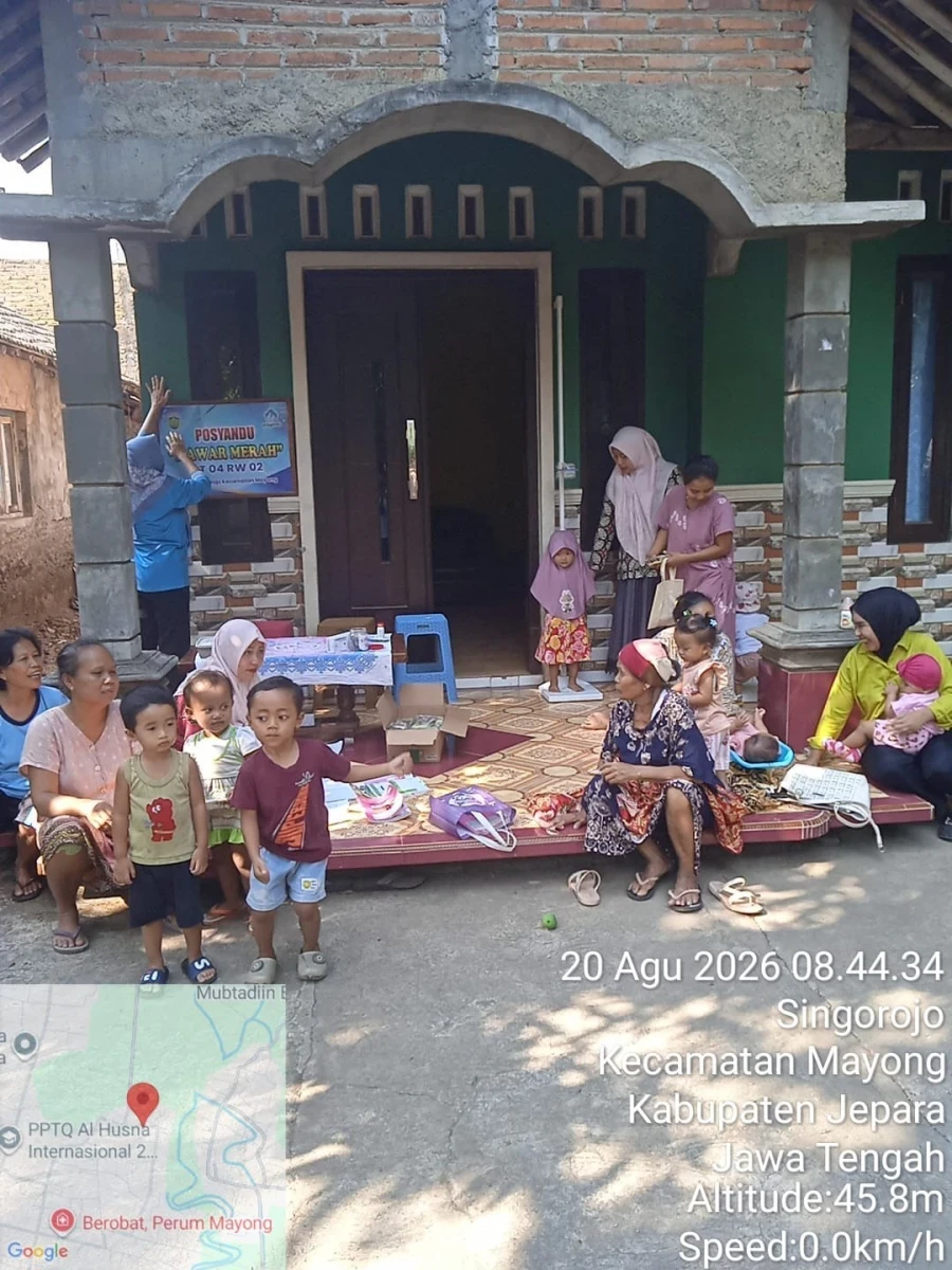 Kegiatan Posyandu Balita Posyandu Mawar Merah RT 04 RW 02 Desa Singorojo