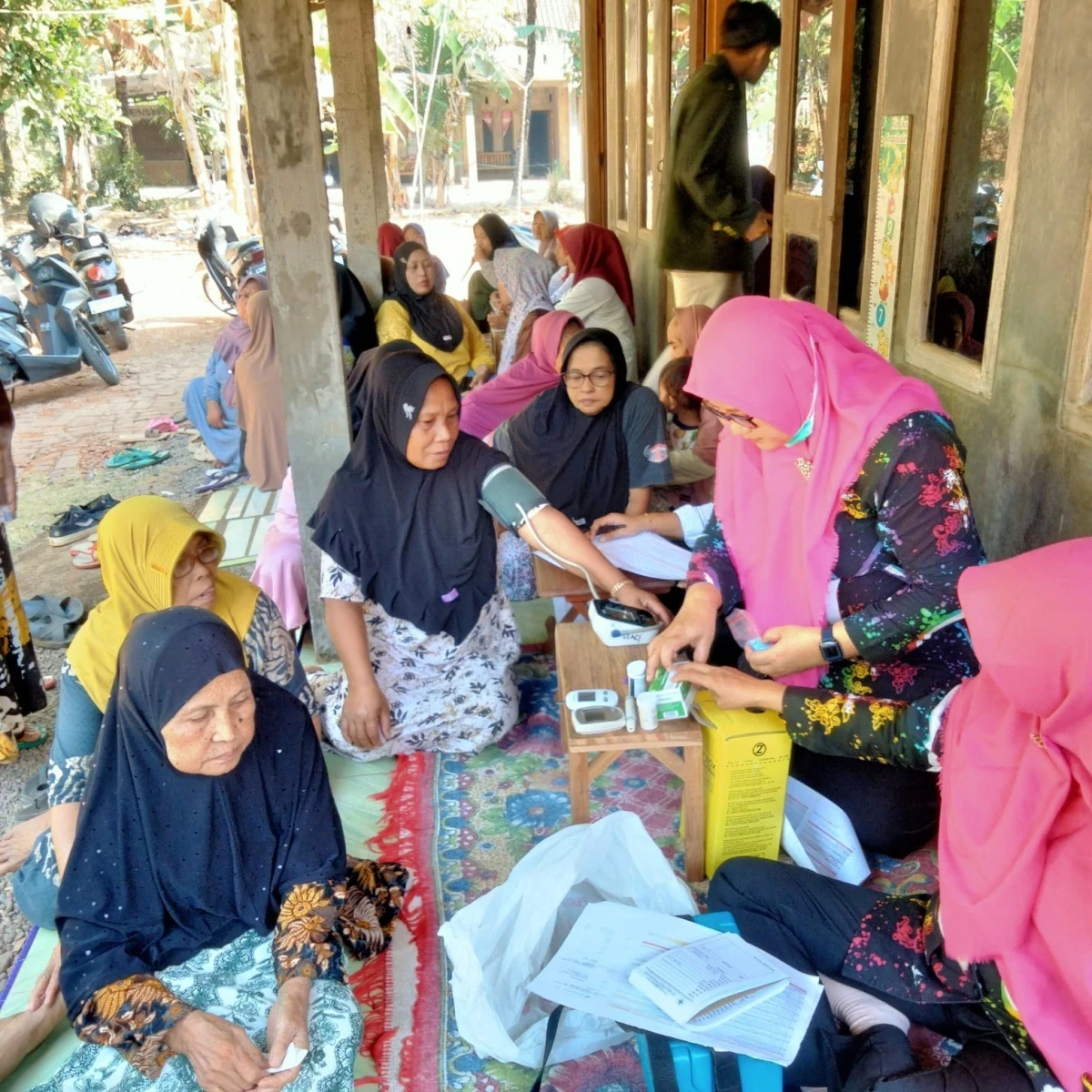 Pelayanan Posyandu Nusa Bhakti 2 Desa Kawak