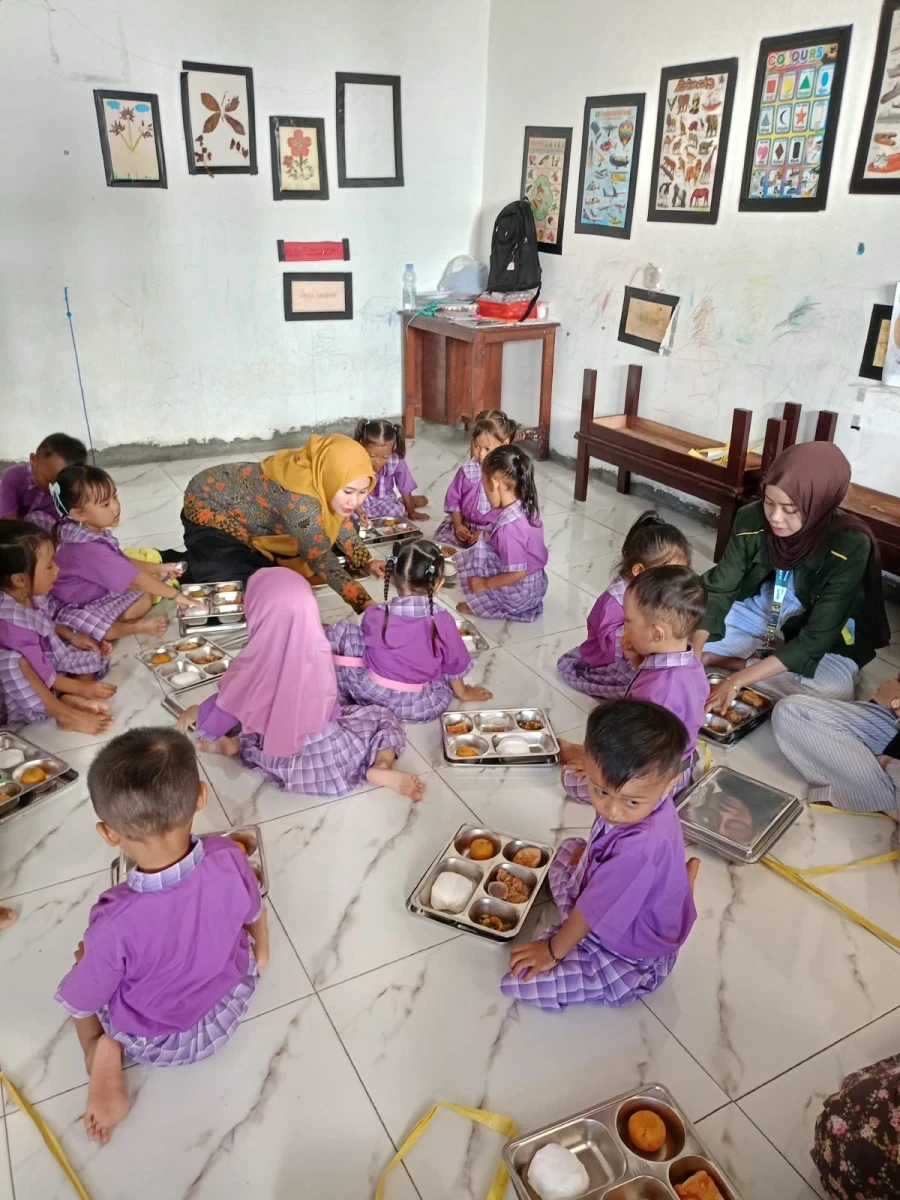 Pos Paud "Mutiara Hati" Desa Ujungwatu