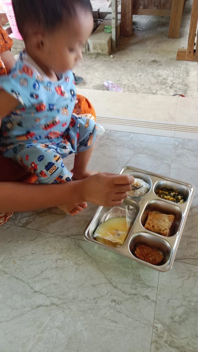 MAKANAN BERGIZI GRATIS   ( MBG  ) 