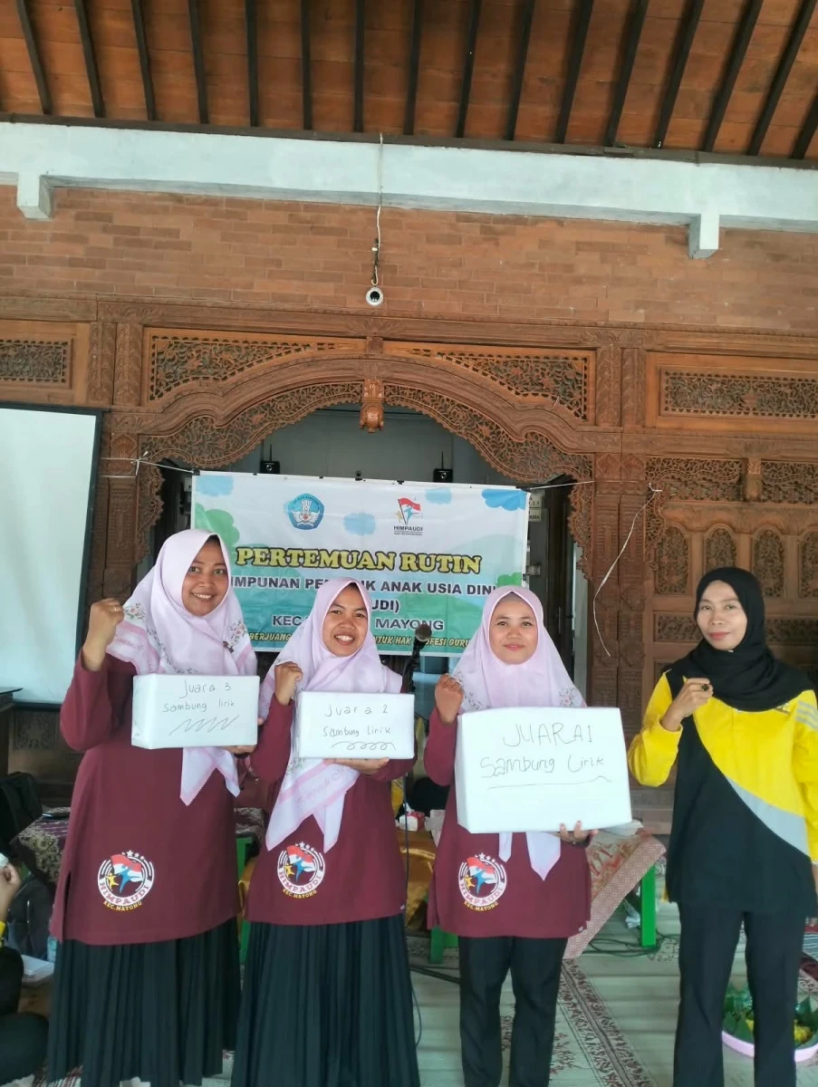 Pertemuan rutin HIMPAUDI 