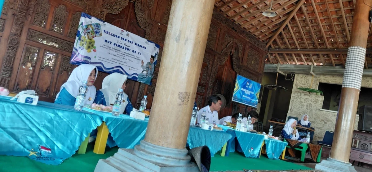 Tirajatan bersama HUT Himpaudi ke 21