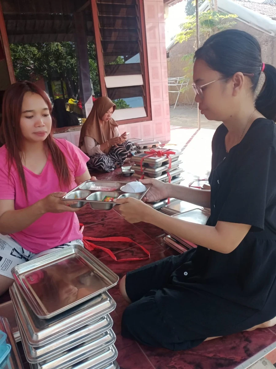 MAKANAN BERGIZI GRATIS ( MBG ) Pada tanggal 03 September 2026 di Pos 4