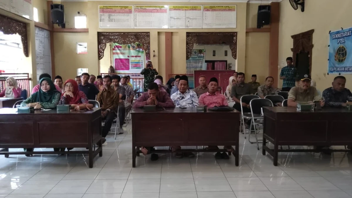 Kader Perempuan Bergerak: TP PKK Kecamatan Hadiri Musdes RKPDes Pecangaan Wetan