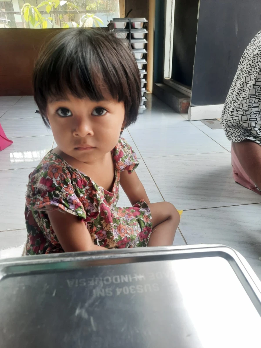 Pos Nusa Indah 6 Tahunan Bagikan Menu MBG untuk Balita, Ibu Hamil, dan Ibu Menyusui