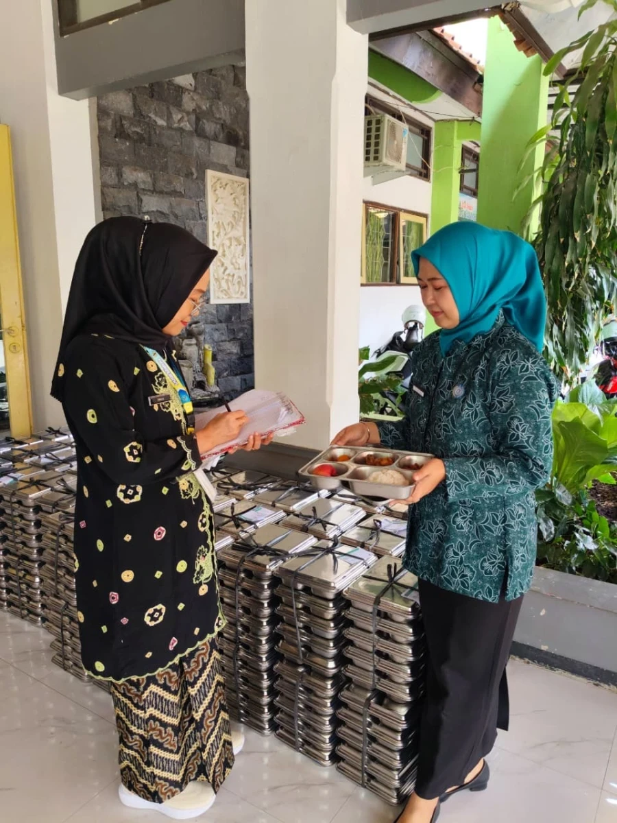 Pastikan Menu MBG Aman dan Layak Dikonsumsi