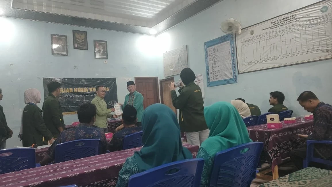 Ibu ketua TP PKK Desa Mororejo Ikuti Acara Penarikan KKn Unisnu Desa Mororejo  Tahun 2026