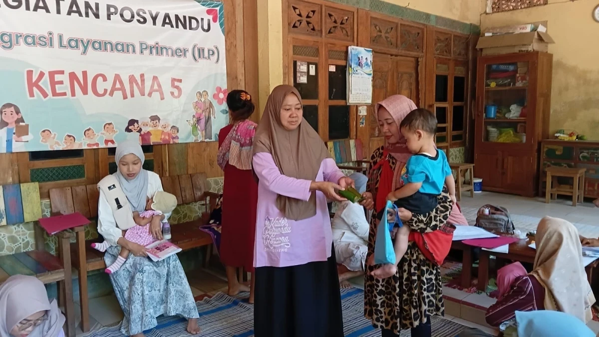 Foto kegiatan posyandu ilp kencana 5 desa geneng