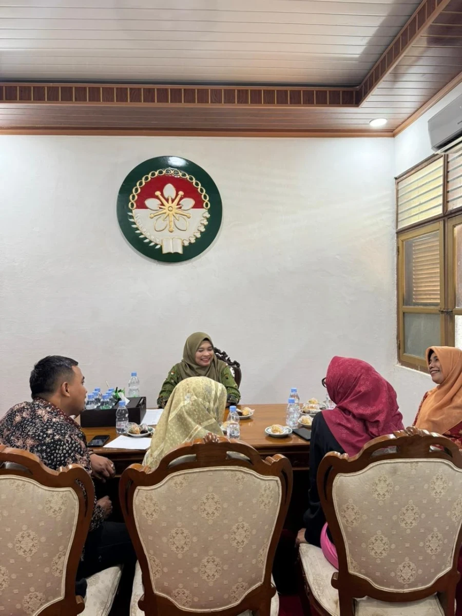 Ketua Dekranasda Mayong Pastikan Kesiapan DWP Jumat Peduli dan Promosi UMKM Lokal