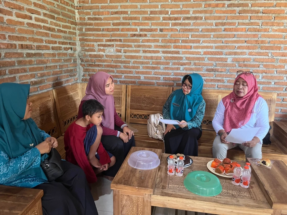 Kunjungan dan Pembinaan UMKM Catering Cap Nona Telukawur