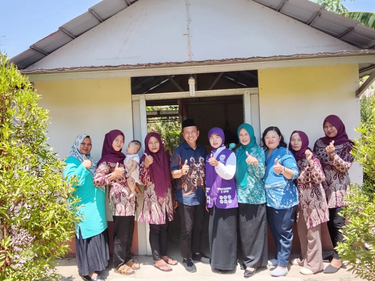 Kunjungan Camat Mlonggo Beserta Ibu ke Posyandu Harapan 1 RW 09 Desa Karanggondang