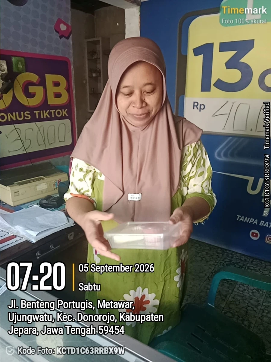 POKJA IV DESA UJUNGWATU MENDAMPINGI BOK PMT BALITA DI POSYANDU