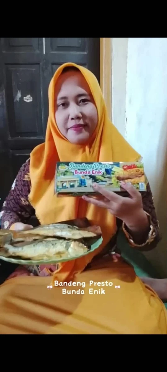 POKJA III TP.PKK  KUNJUNGI PENGOLAHAN BANDENG