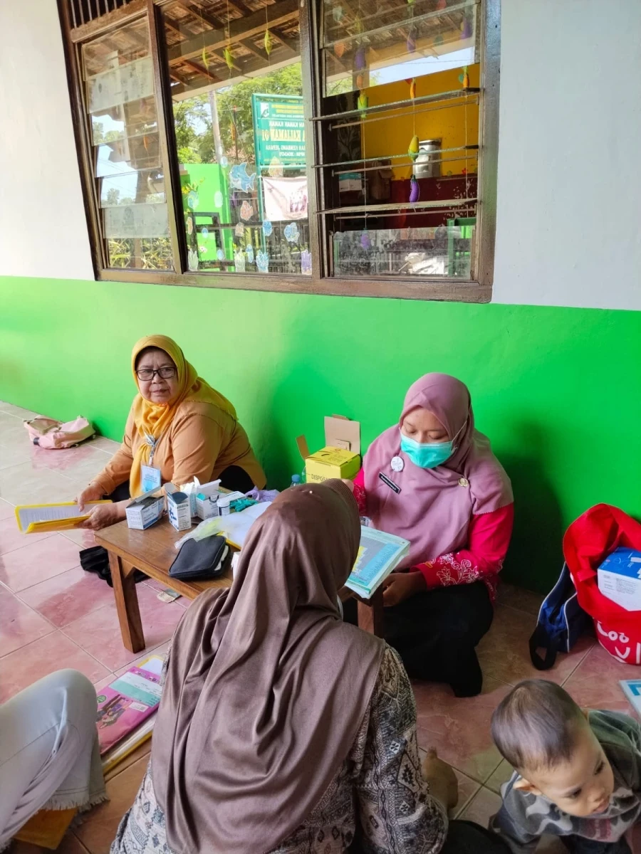 Kegiatan Posyandu ILP Brastomolo RW 02