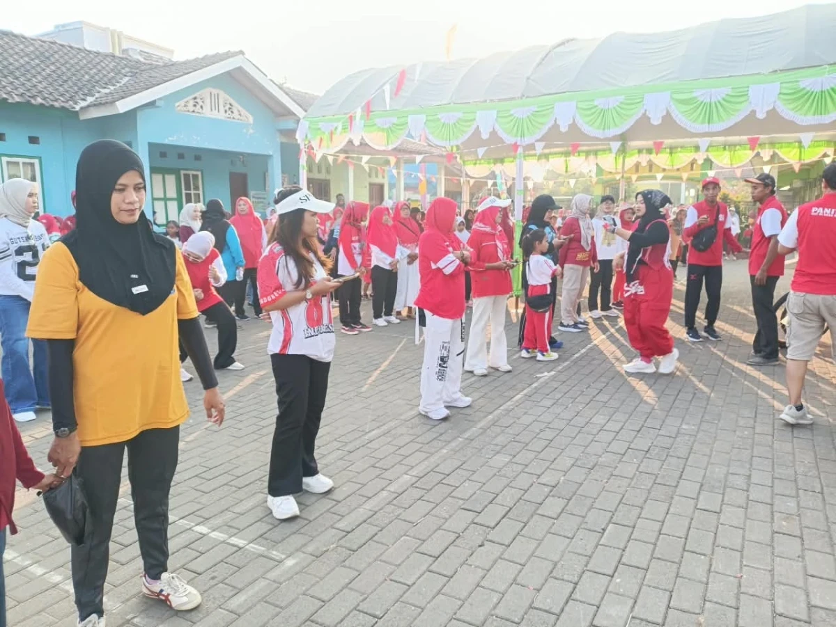 Jalan Sehat dalam Rangka Kemerdekaan HUT RI ke 81