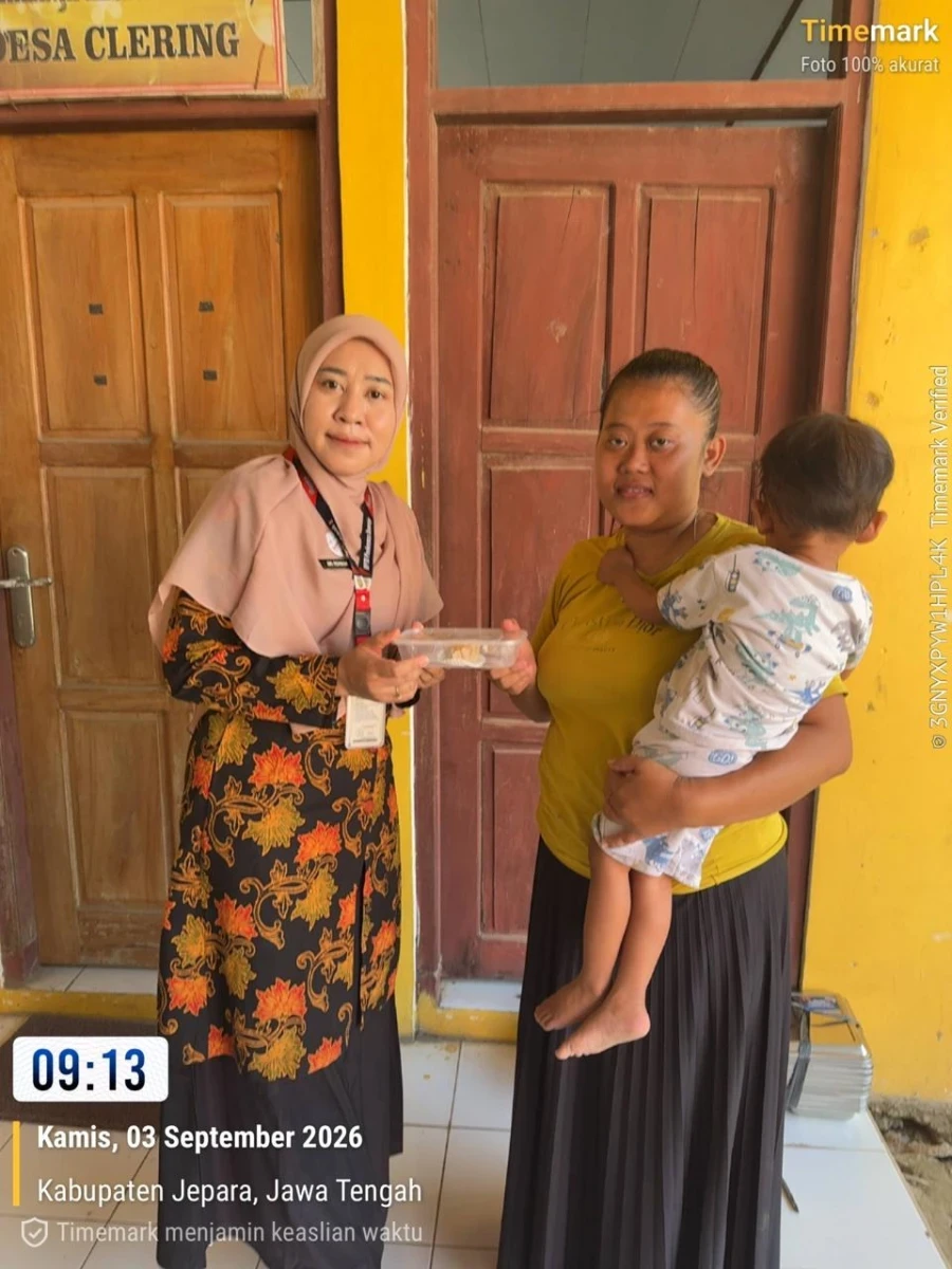 Bidan Desa Clering Bagikan PMT Balita untuk Cegah Stunting dan Perkuat Tumbuh Kembang Anak