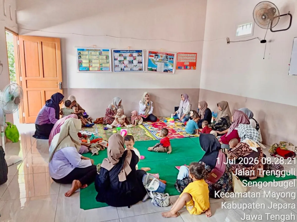  kegiatan kelas ibu balita desa Sengonbugel bertempat di Pos Paud Melati dihadiri 20 ibu Balita