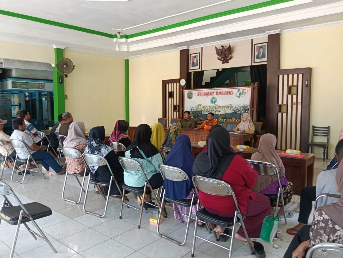 SOSIALISASI BANTUAN RTLH BSPS UNTUK WARGA DESA KEDUNGCINO