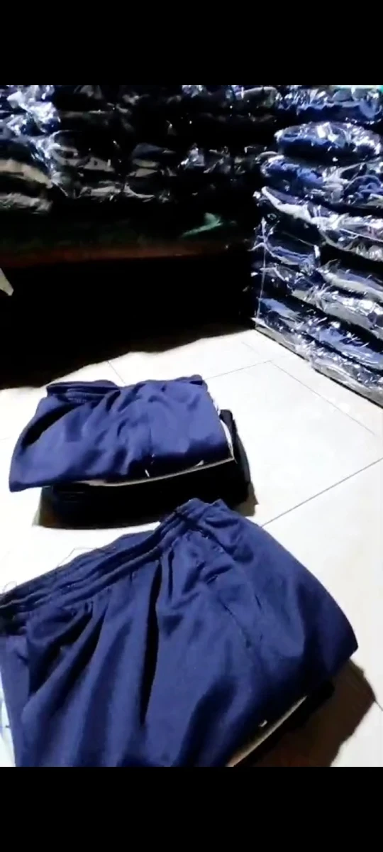 Konveksi Pembuatan Celana Pendek oleh Anggota TP PKK Desa Karanggondang