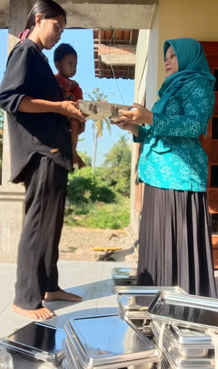 TP PKK Desa Mororejo Ikut Serta bagikan MBG 1 September 2026
