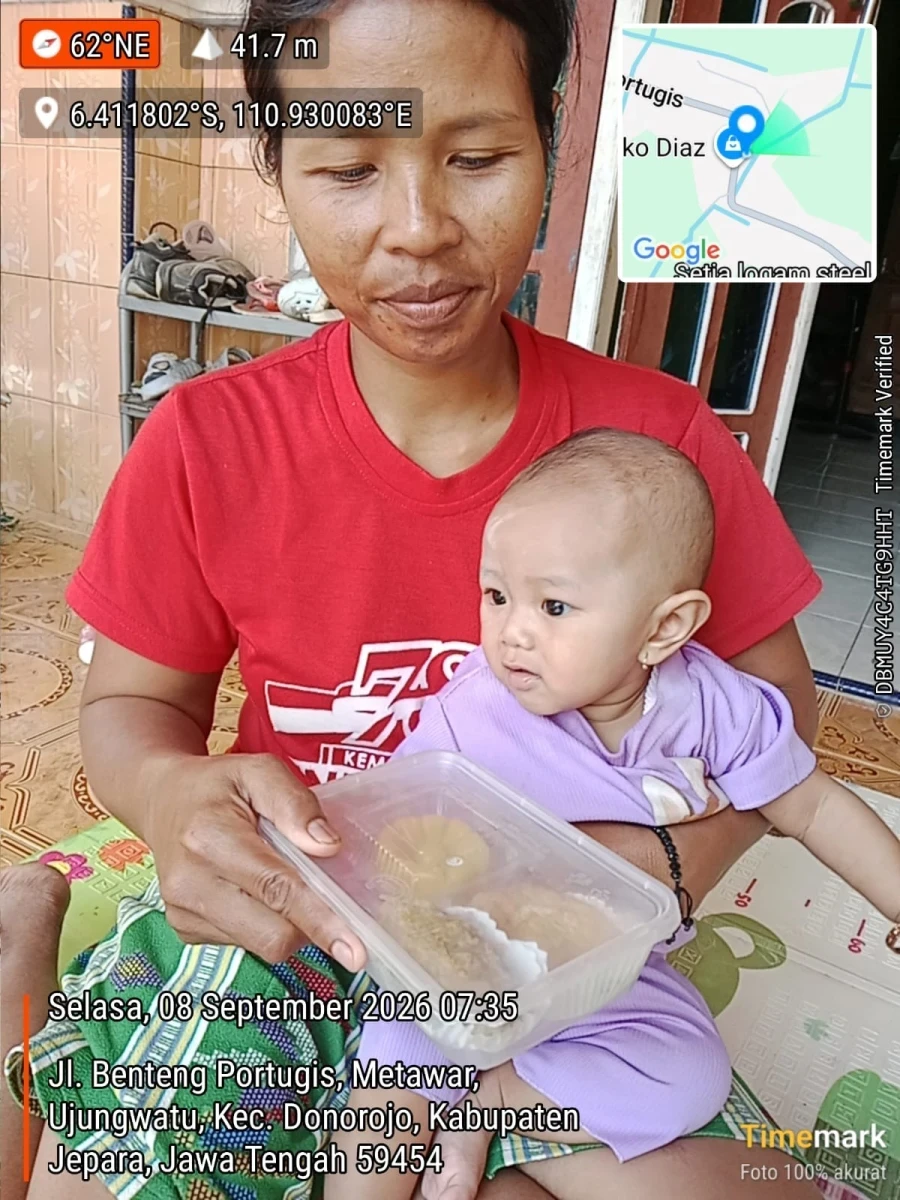 DI RW 03 TP.PKK DESA UJUNGWATU MENDAMPINGI PENDISTRIBUSIAN PMT BOK