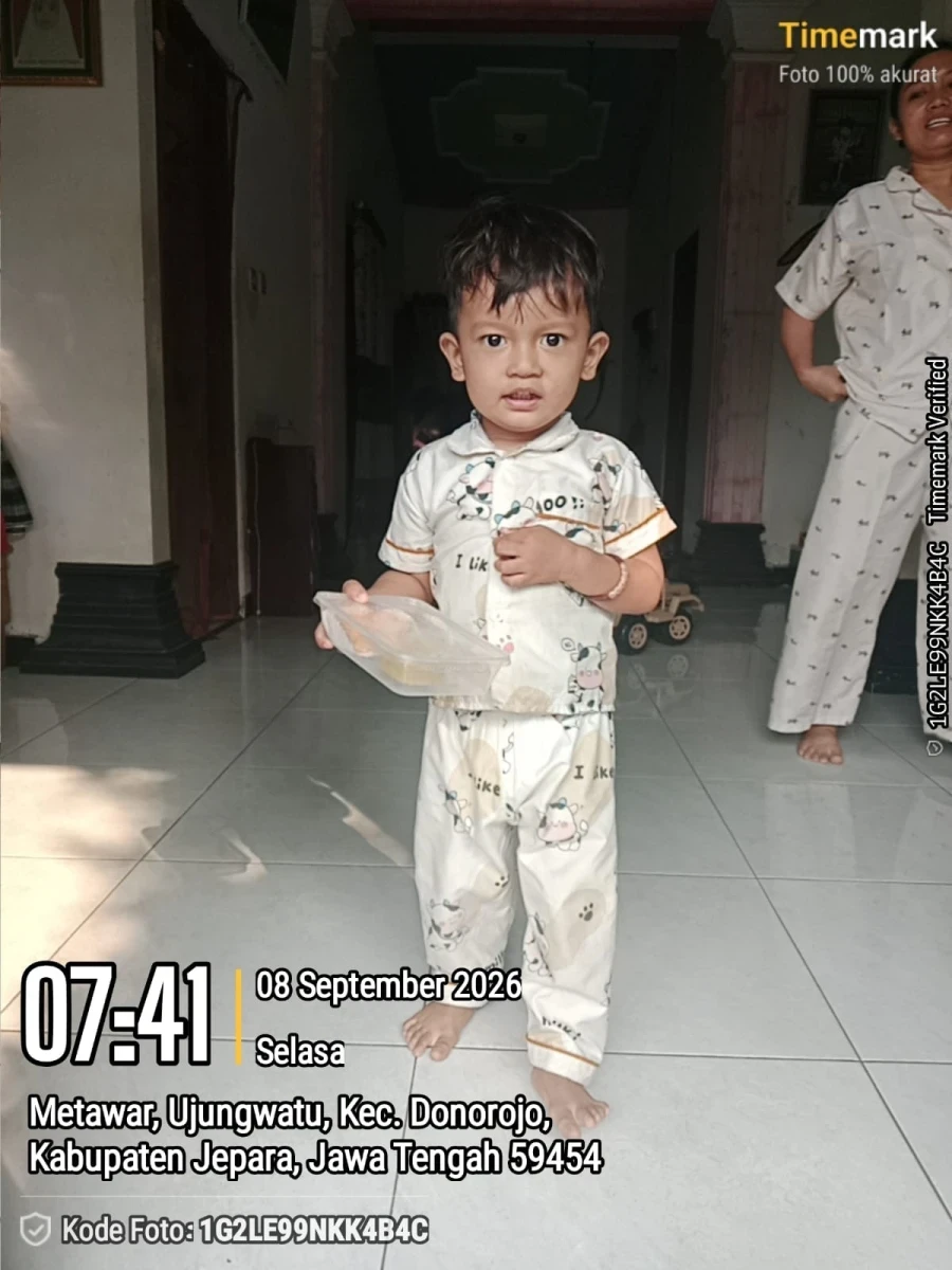 DI RW 01 TP.PKK.POKJA IV DESA UJUNGWATU MENDAMPINGI BOK PMT BALITA.