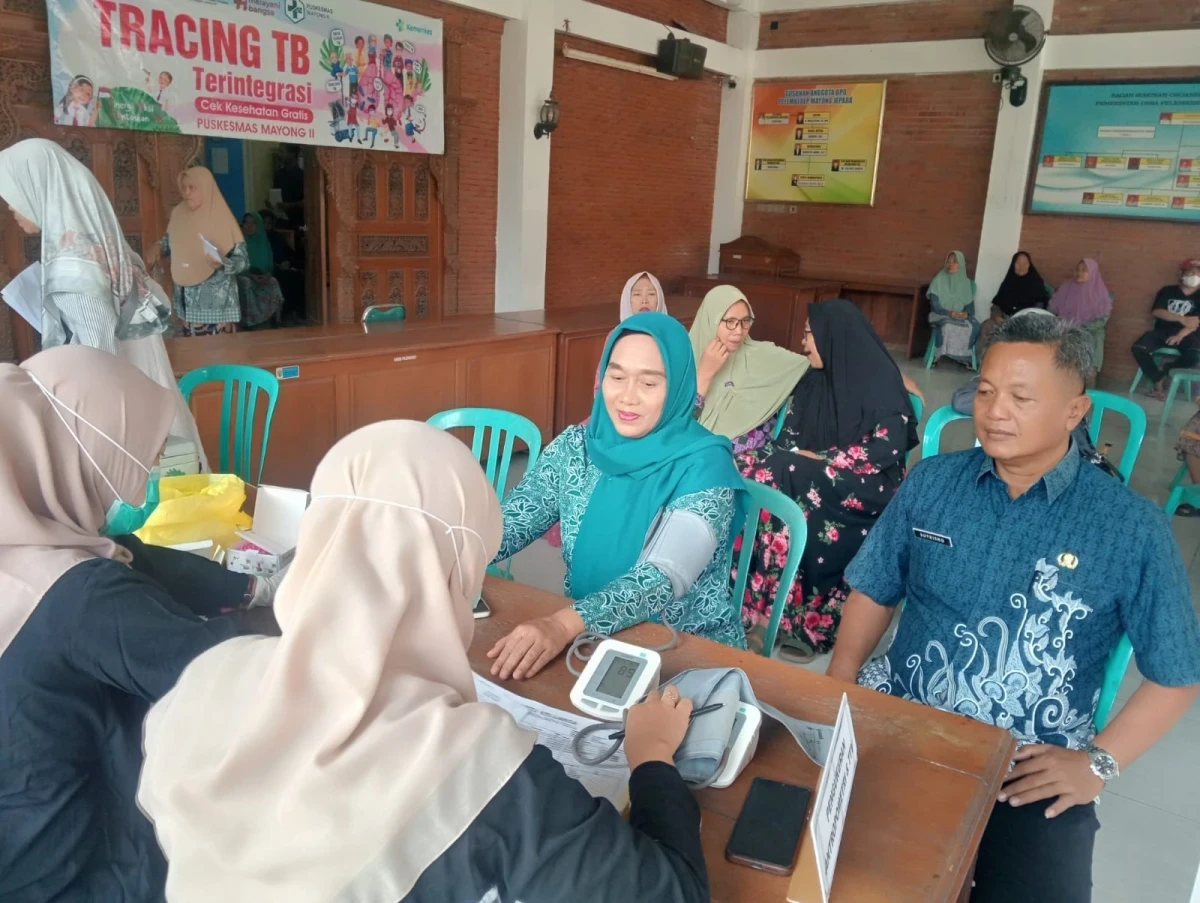 Cek Kesehatan Gratis dan Rontgen Paru