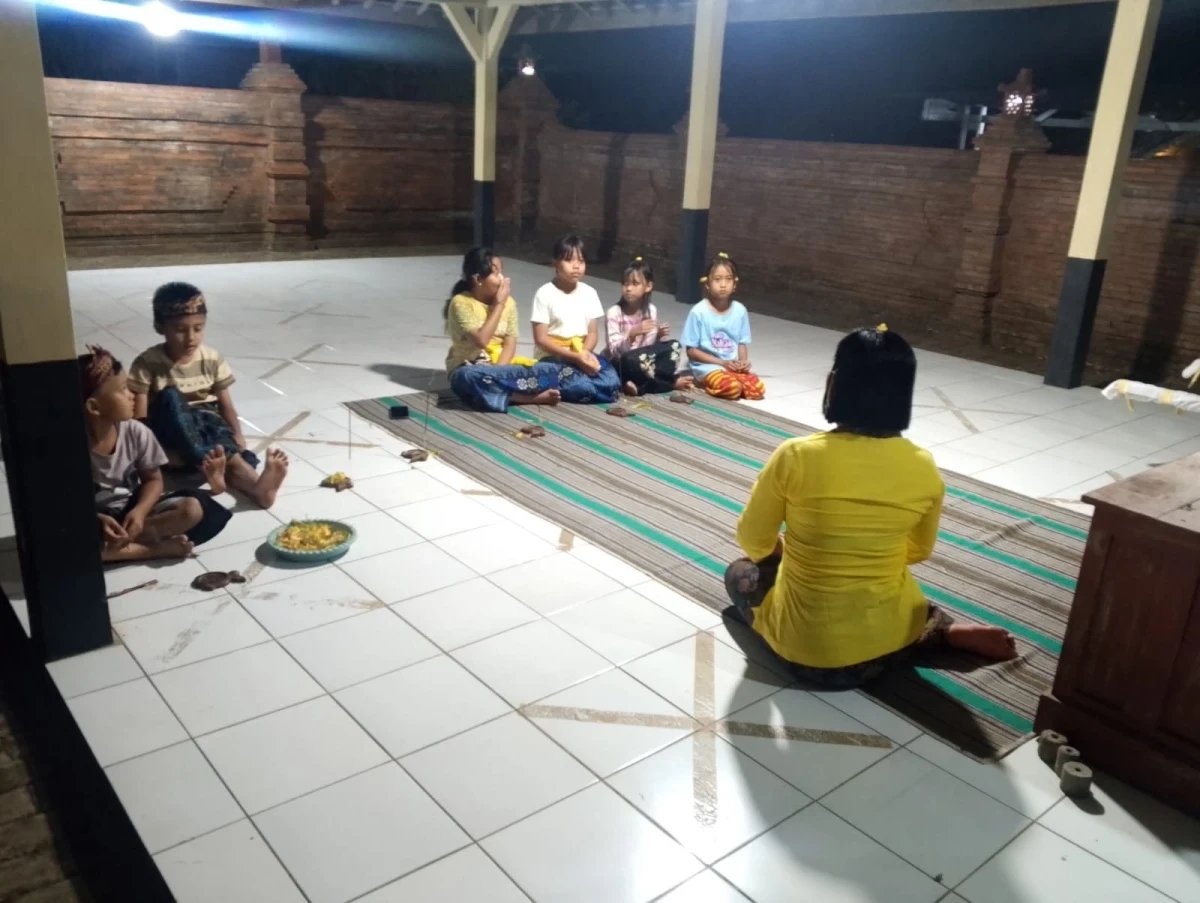 PENYULUHAN ANAK - ANAK  UMAT HINDU