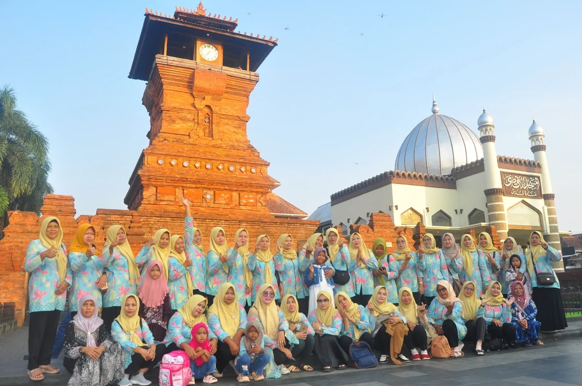 Ziarah sunan Kudus 