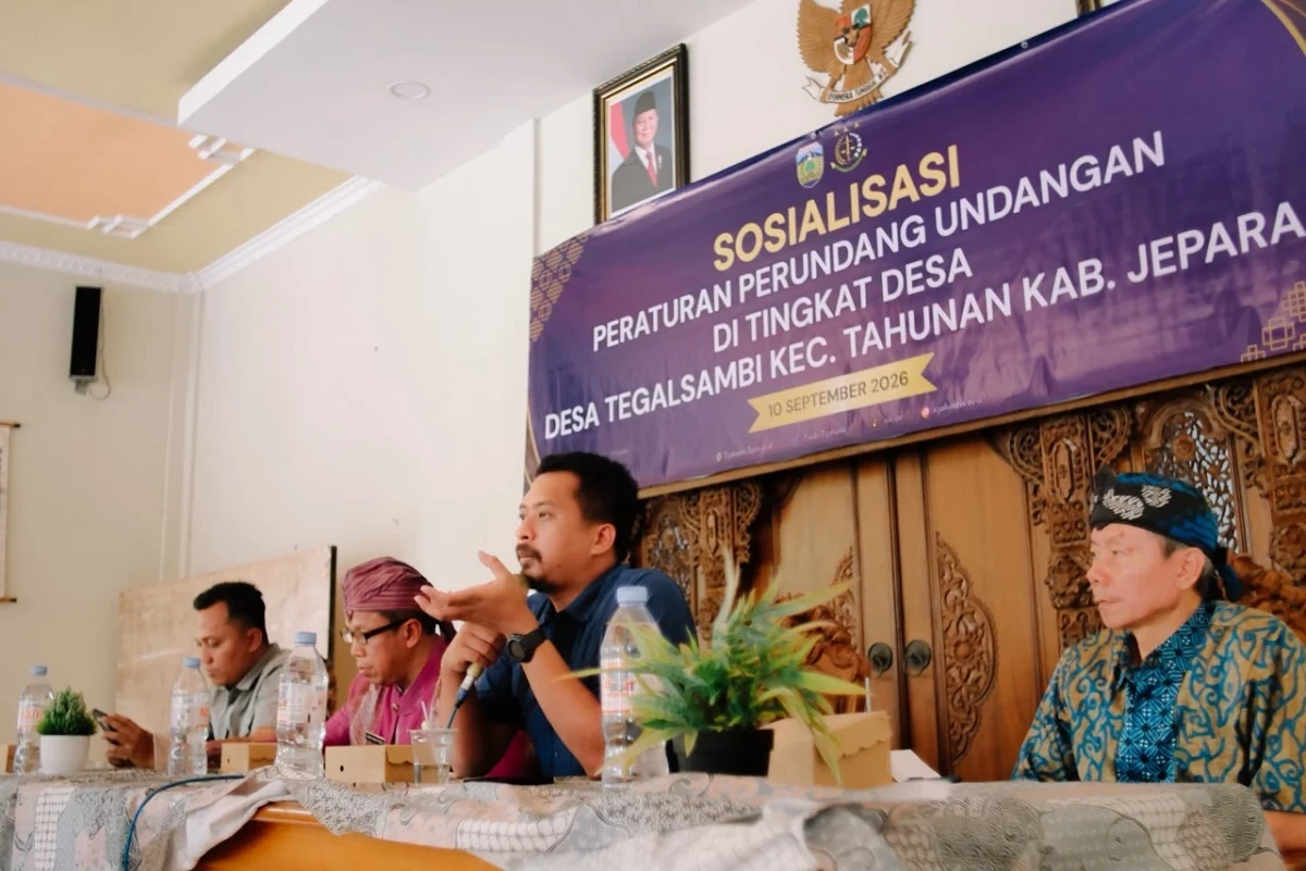 Ketua TP PKK Desa Tegalsambi Hadiri Sosialisasi Peraturan Perundang-Undangan Tingkat Desa untuk Meningkatkan Pemahaman Tata Kelola Pemerintahan