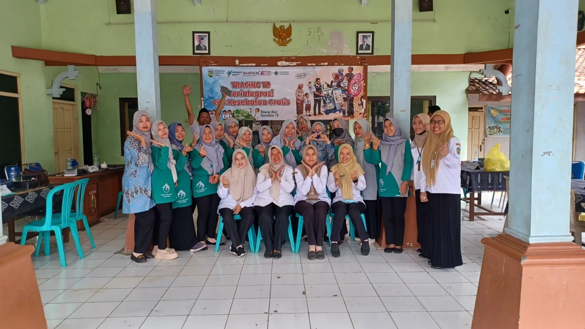 TRACKING TB TERINTEGRASI DAN CEK KESEHATAN GRATIS DI DESA LEBUAWU KECAMATAN PECANGAAN