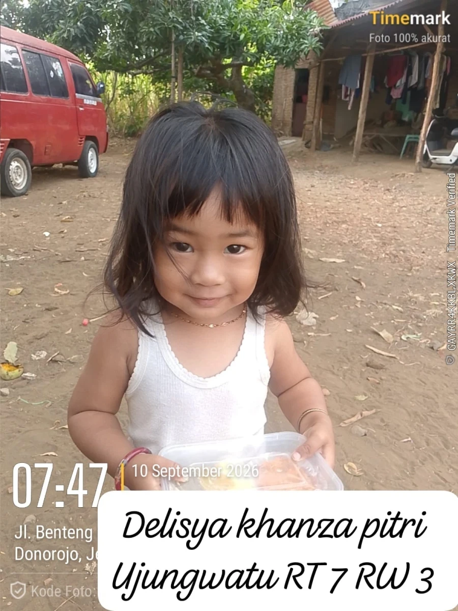 DI POS 2 DAN 5 RW 02 PENDISTRIBUSIAN PMT BOK BAGI BALITA, BUSUI DAN BUMIL