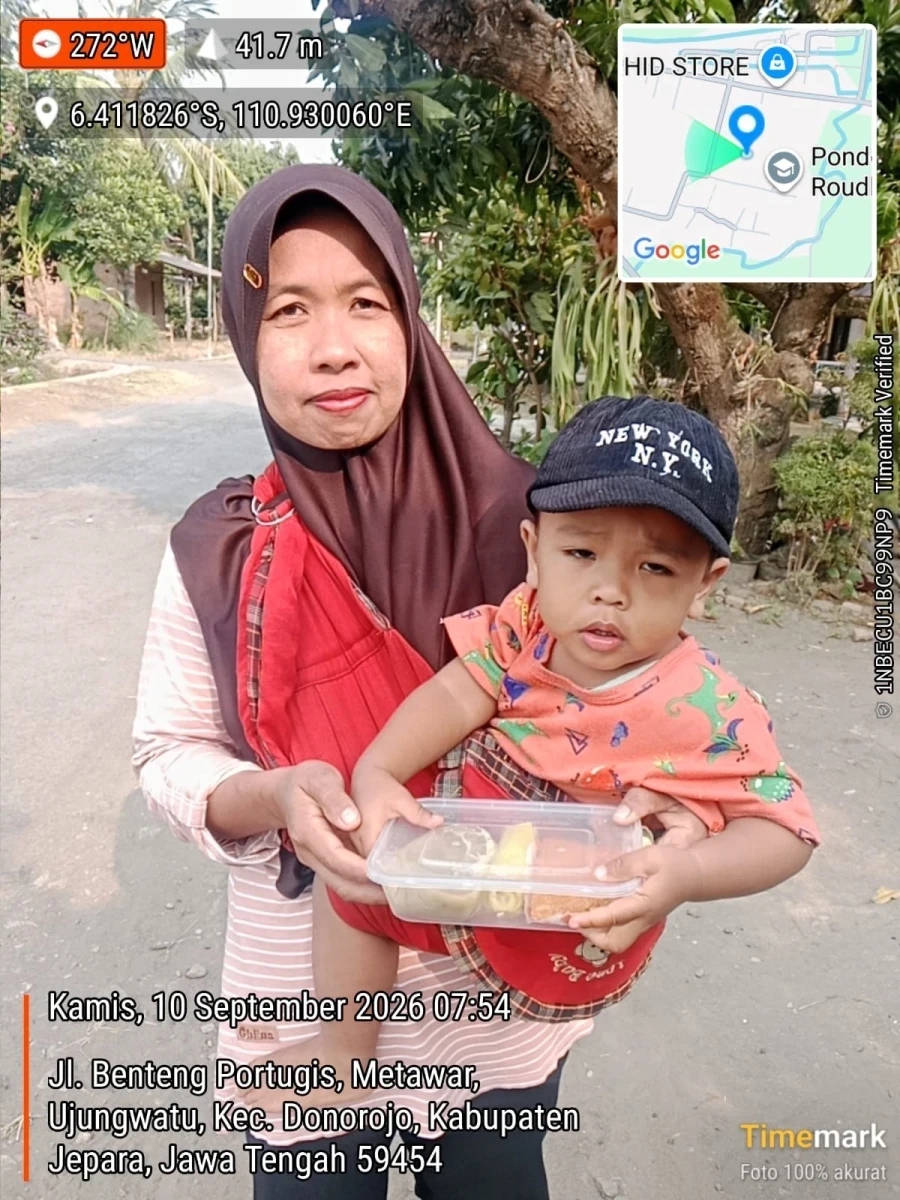 DI POS 3 DAN 6 RW 03 PENDISTRIBUSIAN PMT BOK BAGI BALITA, BUSUI DAN BUMIL