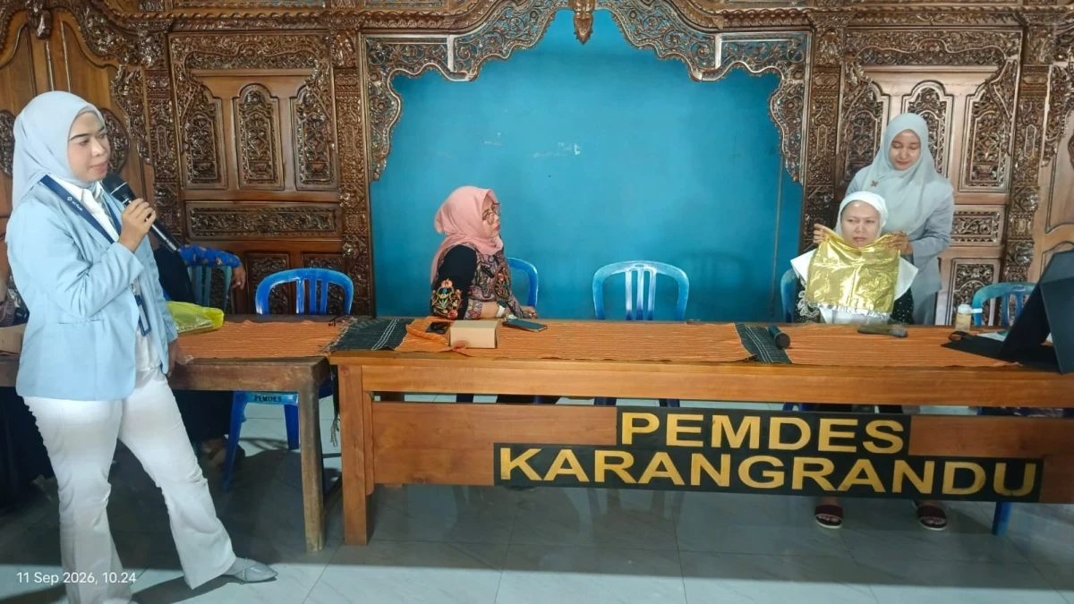 Sosialisasi Personal Colour Analis dari Butik "Al-Fath" untuk Anggota PKK